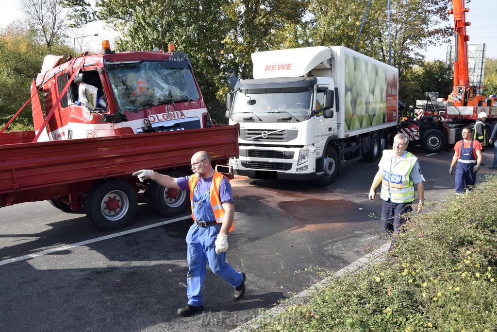 Schwerer VU PKlemm A 57 Rich Innenstadt Hoehe Koeln Chorweiler P226.JPG - Miklos Laubert